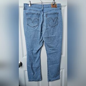 Levi's Classic Straight jeans